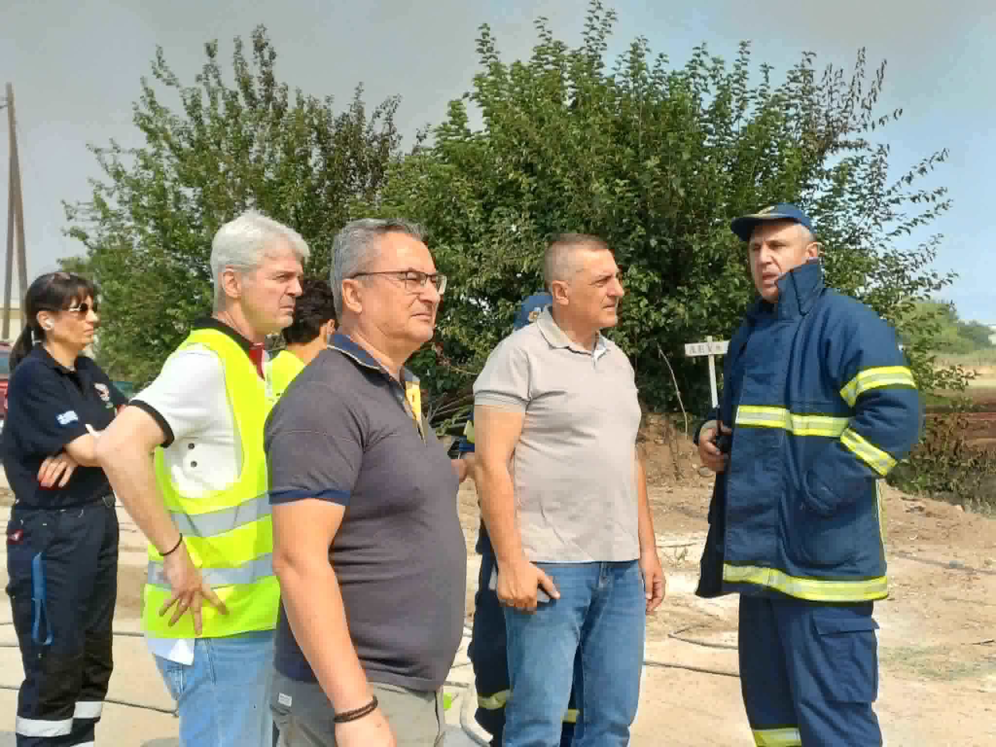 Σε συνήθη επίπεδα οι μετρήσεις ποιότητας του αέρα μετά την πυρκαγιά στο Ομορφοχώρι – Συνεχής παρακολούθηση από την Περιφέρεια