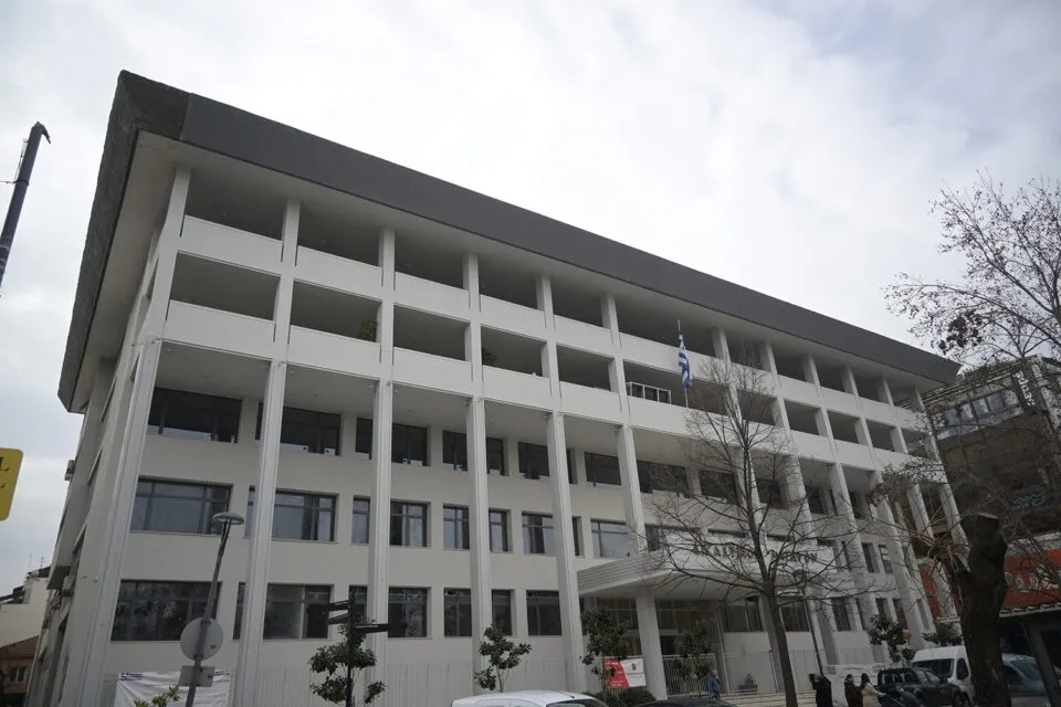 Ξανά στο εδώλιο ο 50χρονος Λαρισαίος με το τσεκούρι