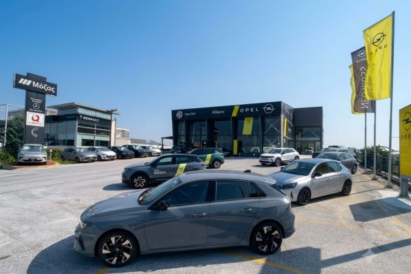 opel220D556F8-5706-C56B-3777-A1CE581F5B80.jpg